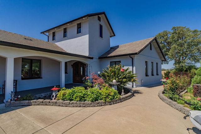 15070 Willow Creek Rd, Plymouth, CA 95669