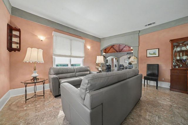 15070 Willow Creek Rd, Plymouth, CA 95669