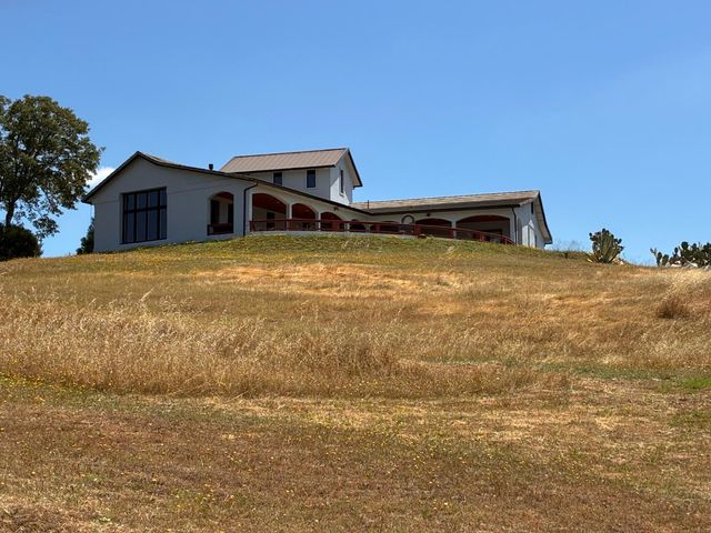 15070 Willow Creek Rd, Plymouth, CA 95669