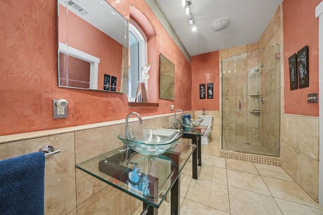 15070 Willow Creek Rd, Plymouth, CA 95669