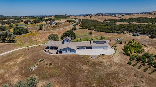15070 Willow Creek Rd, Plymouth, CA 95669