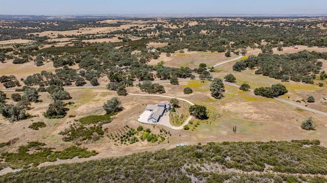 15070 Willow Creek Rd, Plymouth, CA 95669