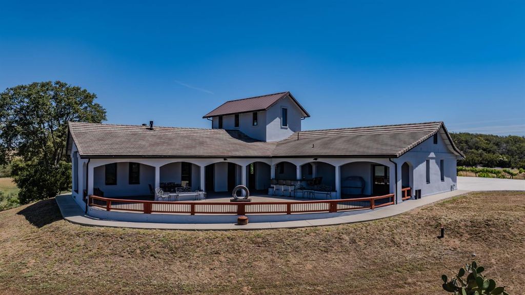 15070 Willow Creek Rd, Plymouth, CA 95669