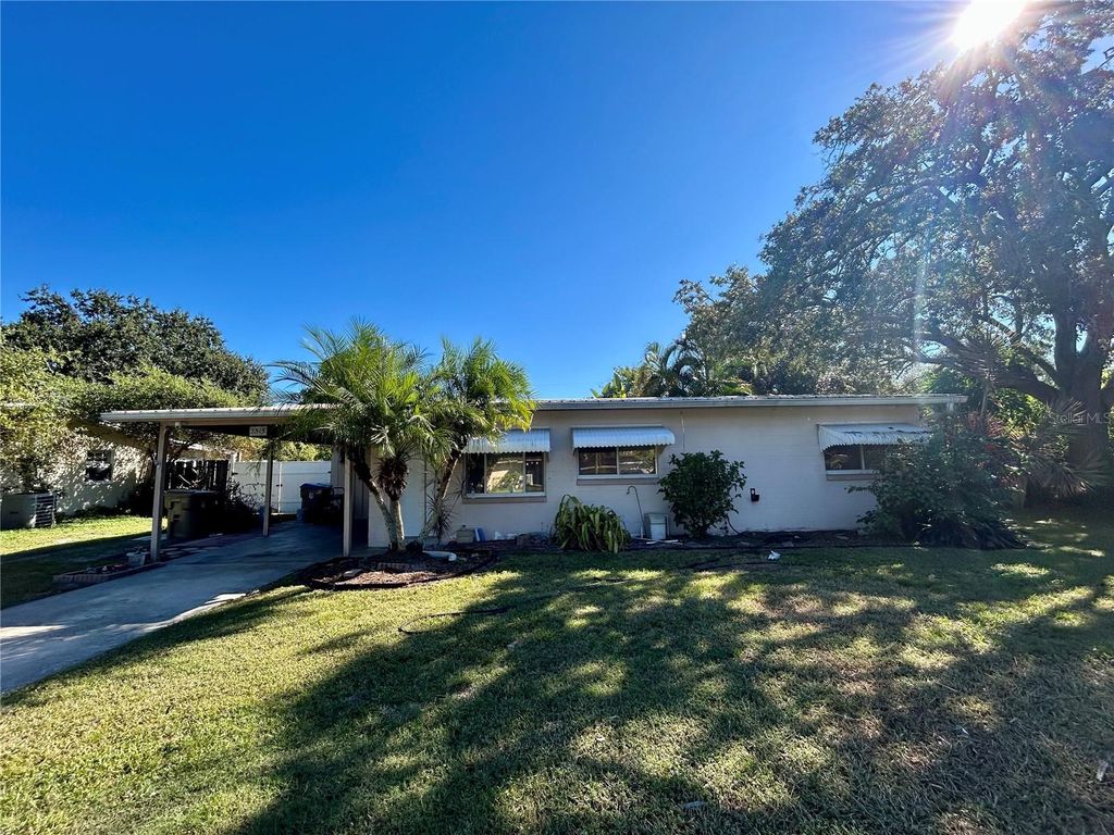 2515 N BEAUMONT AVENUE, Kissimmee, FL 34741