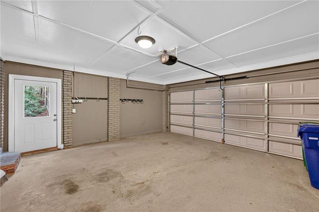 3009 Greenoaks Circle NE, Atlanta, GA 30345