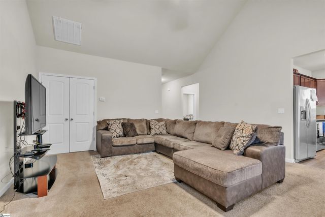 10 N Plainview Drive, Greenville, SC 29611