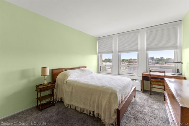 22700 Garrison Street 404, Dearborn, MI 48124