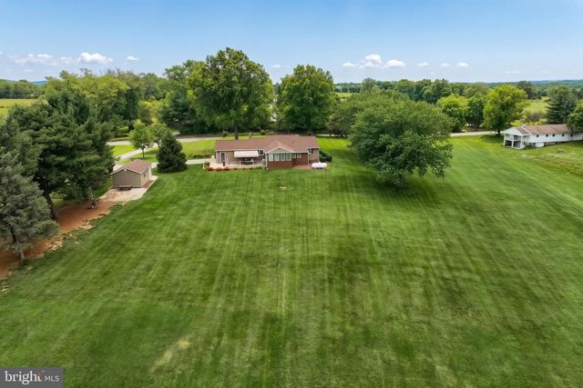 5971 DAVIDSBURG RD, Dover, PA 17315