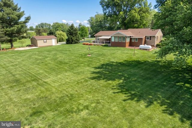 5971 DAVIDSBURG RD, Dover, PA 17315