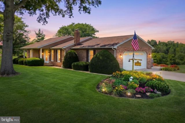 5971 DAVIDSBURG RD, Dover, PA 17315