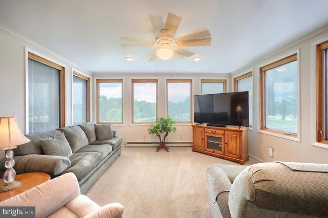 5971 DAVIDSBURG RD, Dover, PA 17315