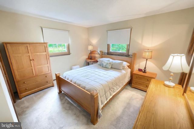 5971 DAVIDSBURG RD, Dover, PA 17315
