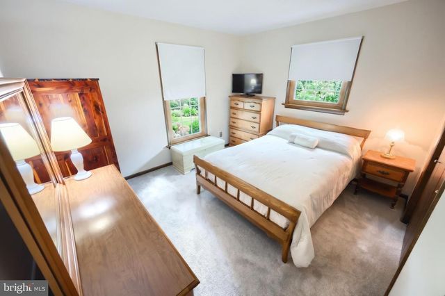 5971 DAVIDSBURG RD, Dover, PA 17315