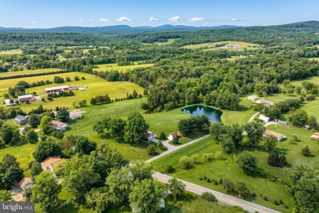 5971 DAVIDSBURG RD, Dover, PA 17315