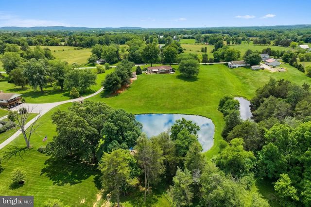 5971 DAVIDSBURG RD, Dover, PA 17315