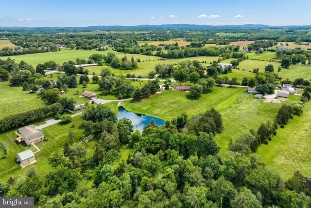5971 DAVIDSBURG RD, Dover, PA 17315