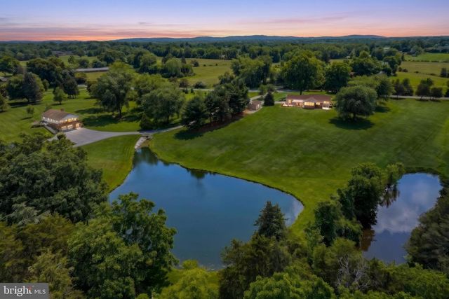 5971 DAVIDSBURG RD, Dover, PA 17315