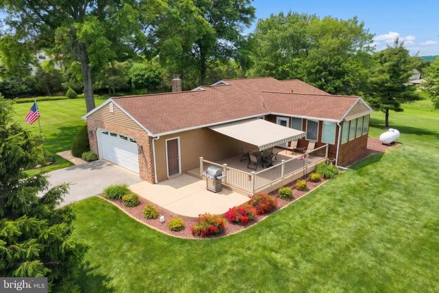 5971 DAVIDSBURG RD, Dover, PA 17315