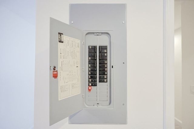 10 Weston Ave 327, Quincy, MA 02170