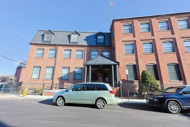 10 Weston Ave 327, Quincy, MA 02170