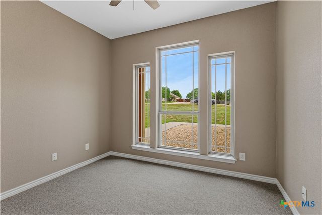 301 Sunrise Hills, Lampasas, TX 76550