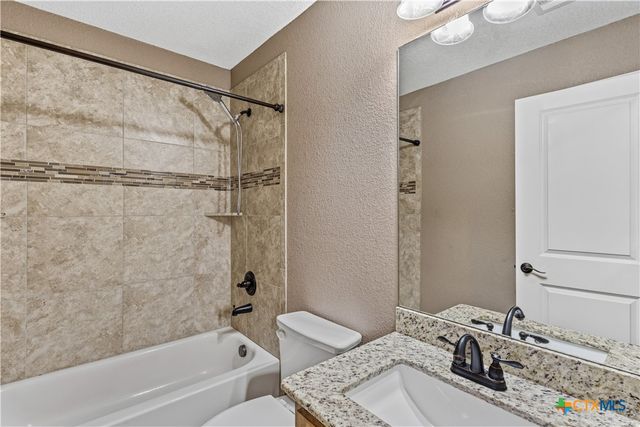 301 Sunrise Hills, Lampasas, TX 76550