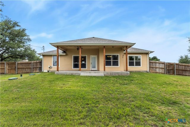 301 Sunrise Hills, Lampasas, TX 76550