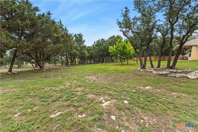 301 Sunrise Hills, Lampasas, TX 76550
