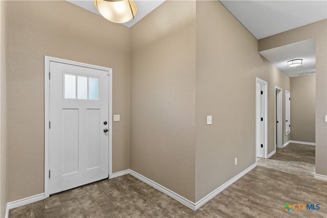 301 Sunrise Hills, Lampasas, TX 76550