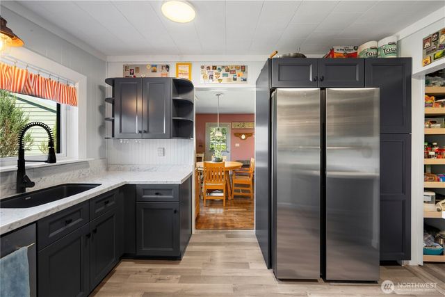 2125 Gunn Road, Mount Vernon, WA 98273