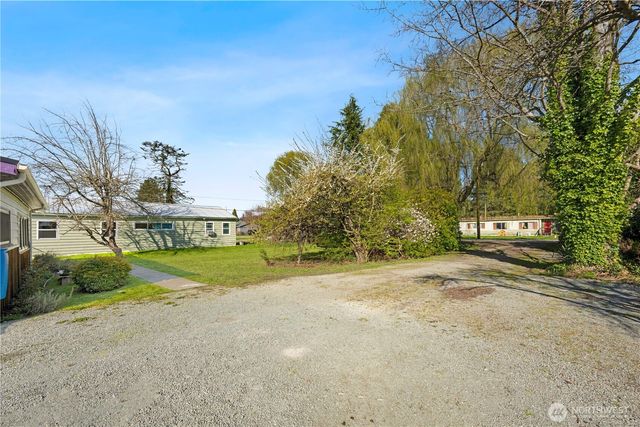 2125 Gunn Road, Mount Vernon, WA 98273