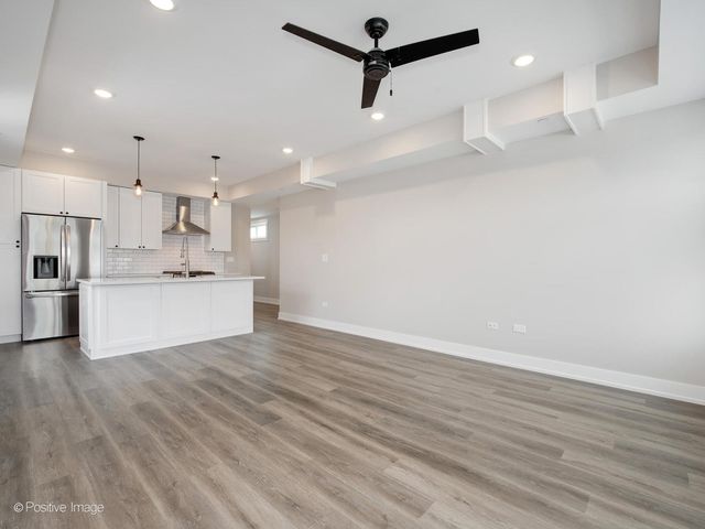 4013 N Pulaski Road 3, Chicago, IL 60641