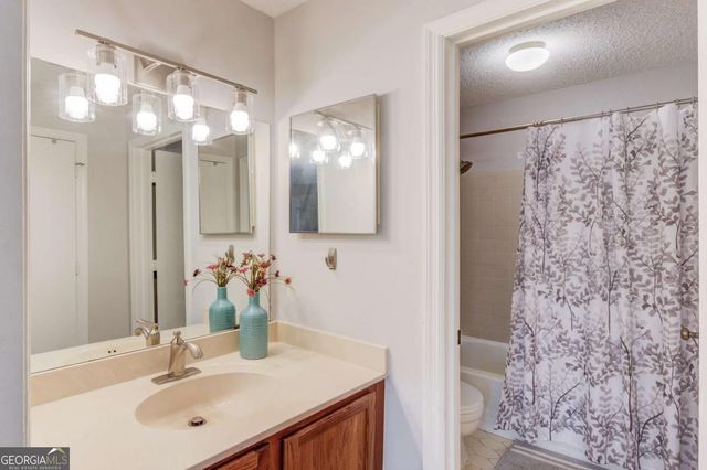 5618 Woodmont Boulevard, Peachtree Corners, GA 30092