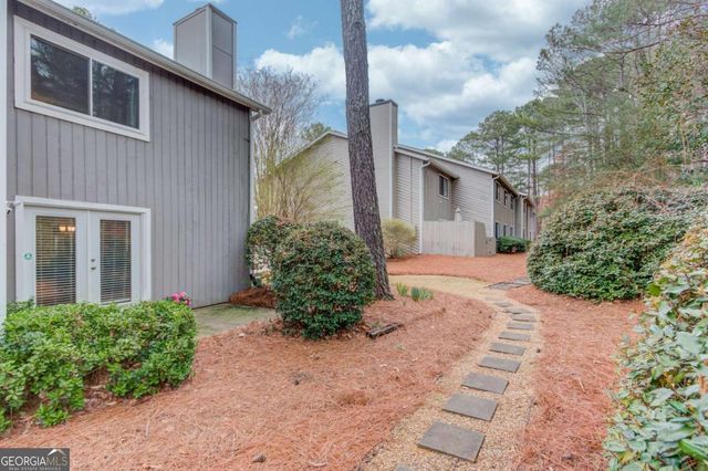 5618 Woodmont Boulevard, Peachtree Corners, GA 30092