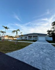 12900 SW 264 ST, Homestead, FL 33032