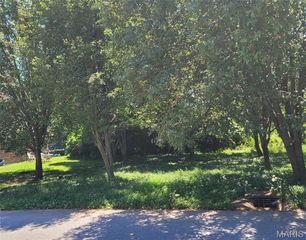 9 westward trail, Imperial, MO 63052