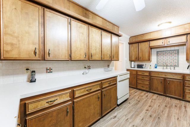 2544 County Road 7670, Lubbock, TX 79423