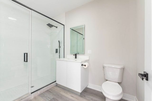 2000 W 22nd Place 1E, Chicago, IL 60608