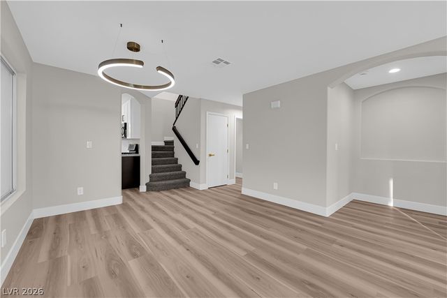 949 Single Tree Drive, Las Vegas, NV 89123