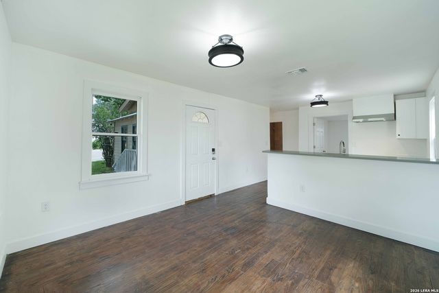 414 Orange, New Braunfels, TX 78130
