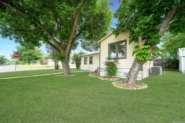 414 Orange, New Braunfels, TX 78130
