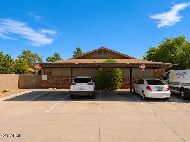 2931 E Beck Lane 4, Phoenix, AZ 85032
