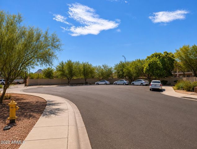 2931 E Beck Lane 4, Phoenix, AZ 85032