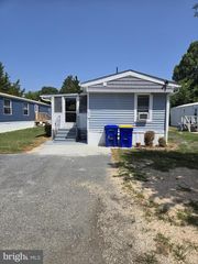 264 SCOTCH PINE DR #264, Dover, DE 19901