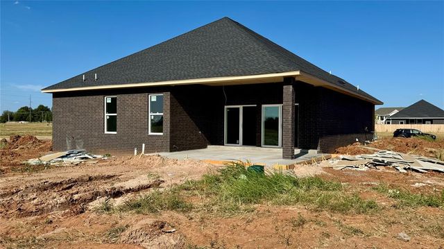 16001 Navarra Way, Oklahoma City, OK 73170