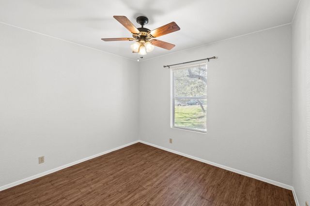 9807 Hundred Oaks CIR B, Austin, TX 78750