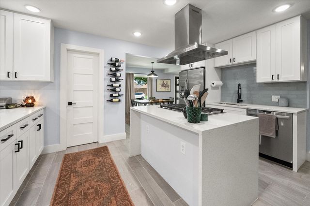12324 Coolmeadow Lane, Dallas, TX 75218