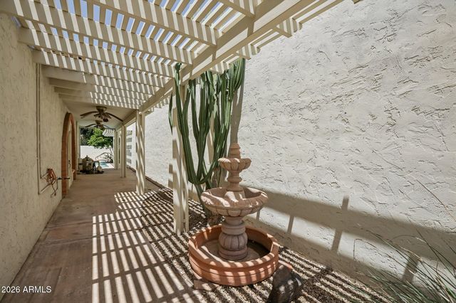 717 E TUCKEY Lane, Phoenix, AZ 85014