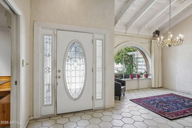 717 E TUCKEY Lane, Phoenix, AZ 85014