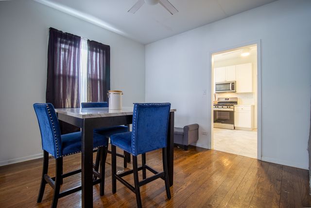 678 Douglas Avenue, Calumet City, IL 60409